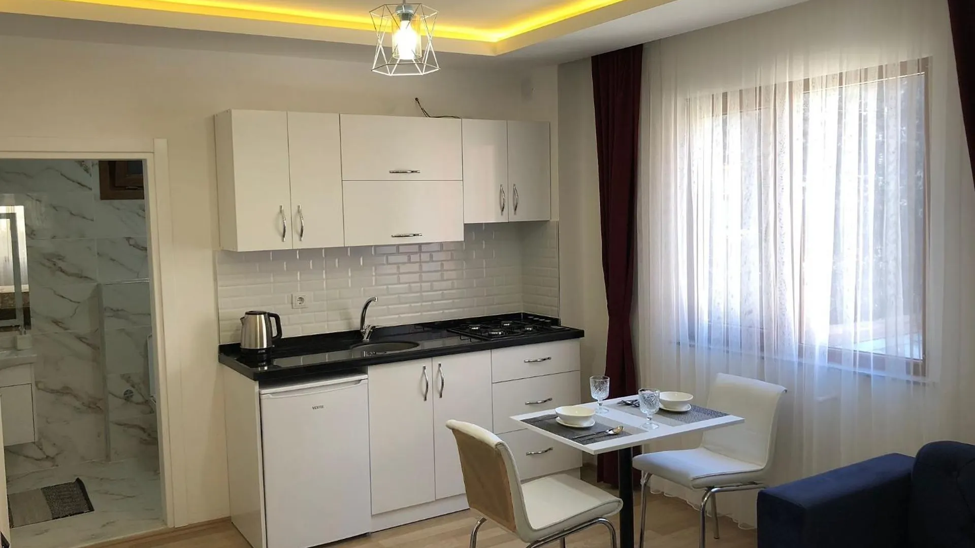 公寓 Airport Batin Hotel Pelitli
